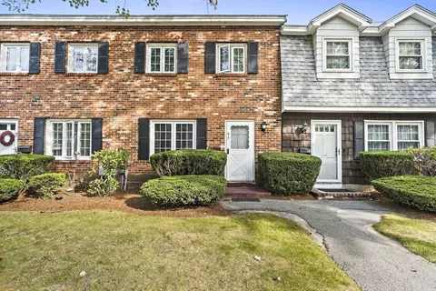 95 Pilgrim Cir #95, Methuen, MA 01844