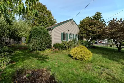 15 Burns Ave, Springfield, MA 01119 photo 34