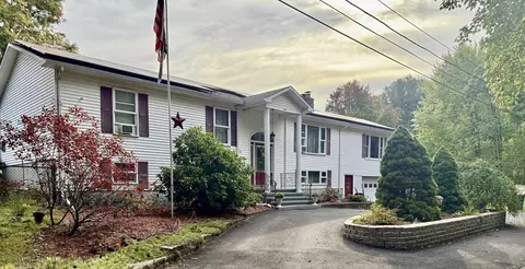 9 Berkshire St, Haverhill, MA 01832