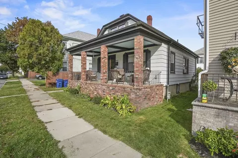 263 Hersom St, New Bedford, MA 02745