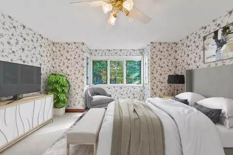 Bedroom - 11 Fox Run, Townsend, MA 01474 photo 1 of 4