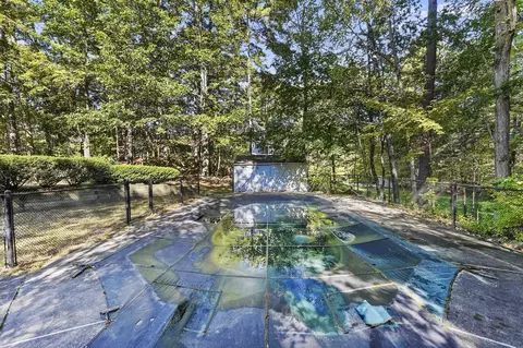 Exterior - 11 Fox Run, Townsend, MA 01474 photo 8 of 12