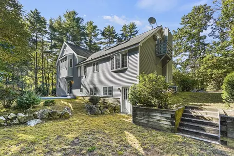 Exterior - 11 Fox Run, Townsend, MA 01474 photo 10 of 12