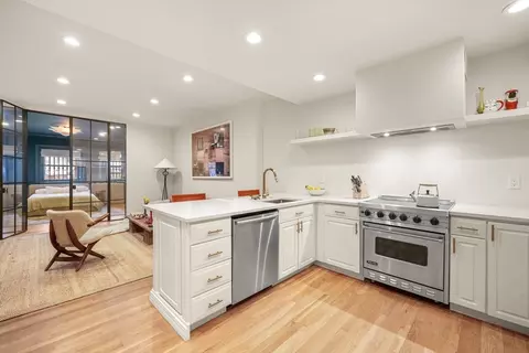 116 Commonwealth Ave #1, Boston, MA 02116