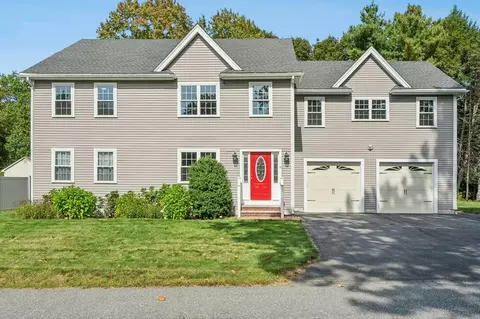 8 Laurel Ct, Acton, MA 01720