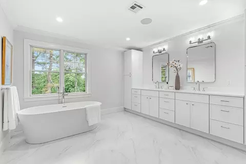 129 Lawton Rd, Needham, MA 02492 photo 19