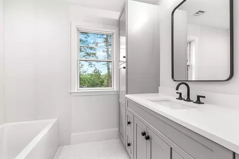 129 Lawton Rd, Needham, MA 02492 photo 25