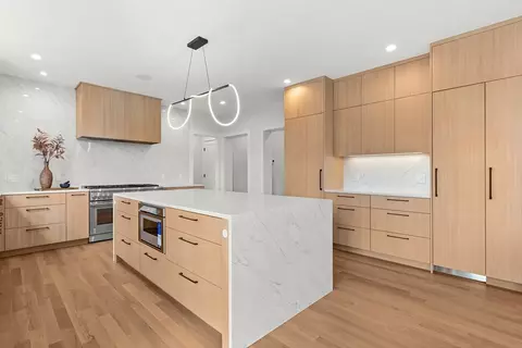 133 Lawton Rd, Needham, MA 02492 photo 6