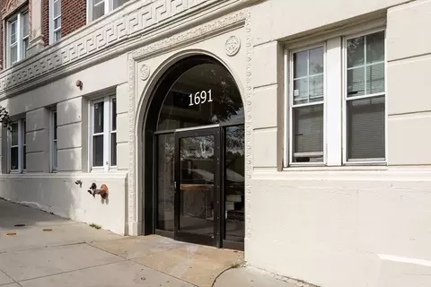 1691 Commonwealth Ave #31, Boston, MA 02135