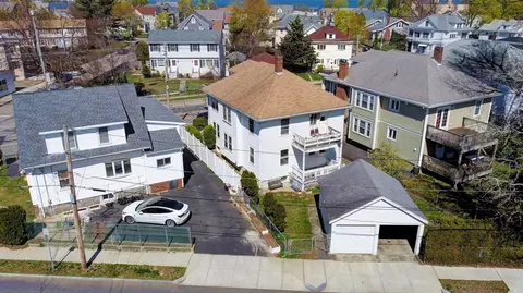 237-239 Billings Rd, Quincy, MA 02170