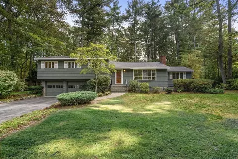97 Barton Dr, Sudbury, MA 01776