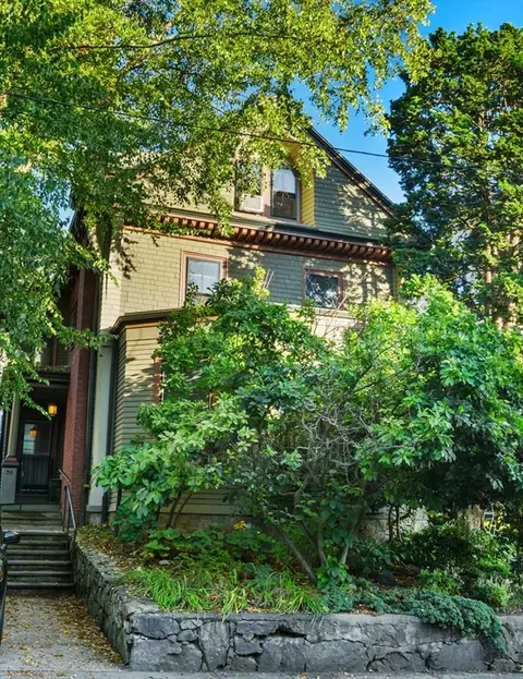 36 Alveston St, Boston, MA 02130
