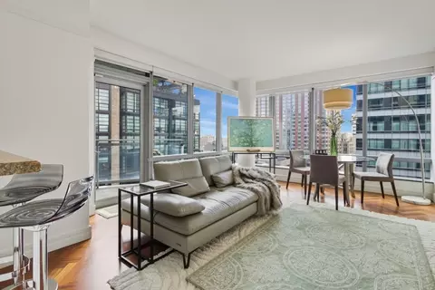 1 Avery St #15D, Boston, MA 02111