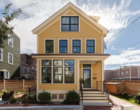 142 Amory St #FRONT, Cambridge, MA 02139