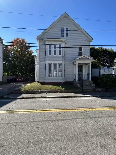 103 Clinton St, Brockton, MA 02302