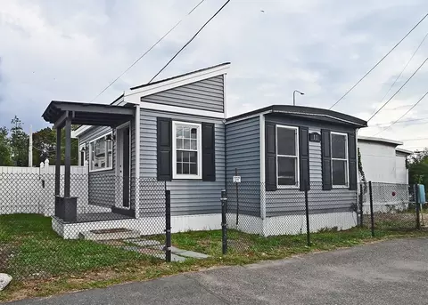 3030 Cranberry Hwy #11, Wareham, MA 02538
