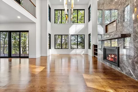 5 Swan Vw, Northborough, MA 01532