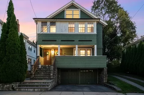 103 Harnden Ave #103, Watertown, MA 02472