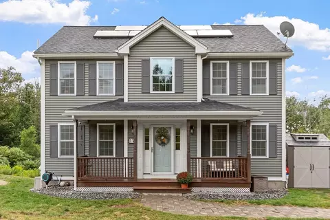 17 Clealand Cir, Rutland, MA 01543