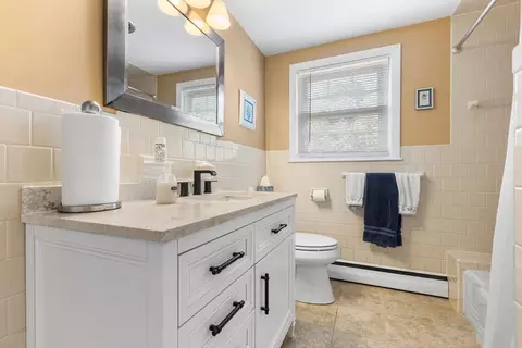 Bath - 82 Joseph Rd, Framingham, MA 01701 photo 1 of 2