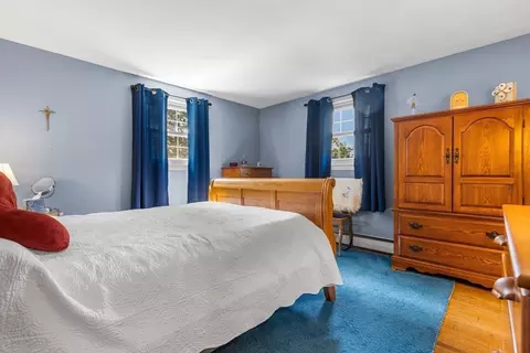 Bedroom - 82 Joseph Rd, Framingham, MA 01701 photo 2 of 5
