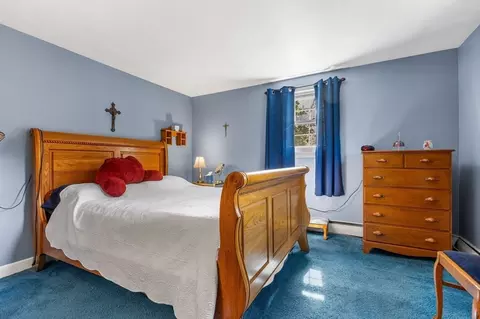 Bedroom - 82 Joseph Rd, Framingham, MA 01701 photo 1 of 5