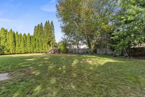 8 Mohawk Path, Bellingham, MA 02019 photo 25