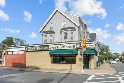 59 Essex St, Lynn, MA 01902