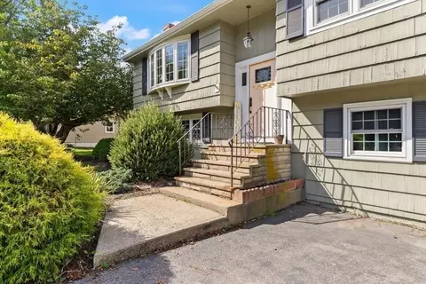 11 Redman Rd, Canton, MA 02021 photo 2