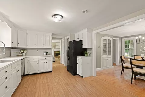 5 Hawthorne, Acton, MA 01720 photo 6