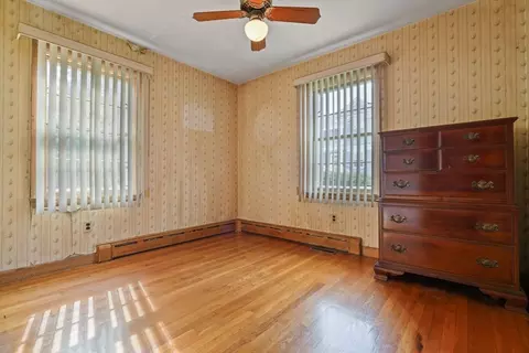 247 Pelham St, Fall River, MA 02721 photo 8