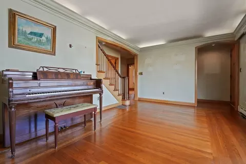 247 Pelham St, Fall River, MA 02721 photo 5