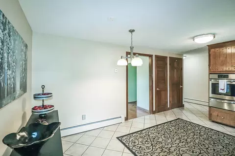 260 Dutchess St, Springfield, MA 01129 photo 18