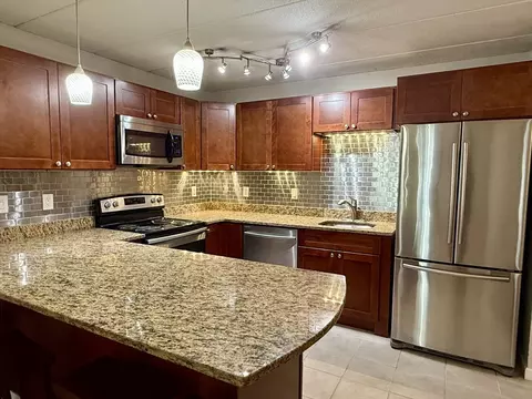 152 Turner Rd #40, Holliston, MA 01746