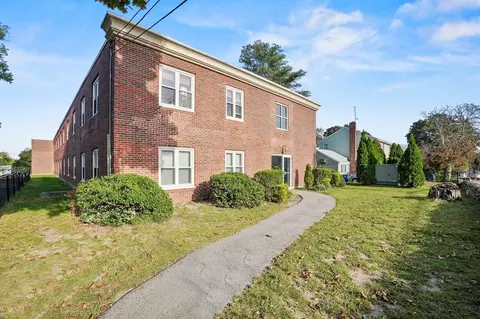 145 Hancock St #214, Braintree, MA 02184