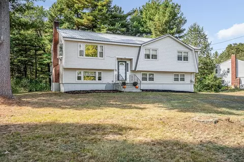 106 Stedman St, Chelmsford, MA 01824