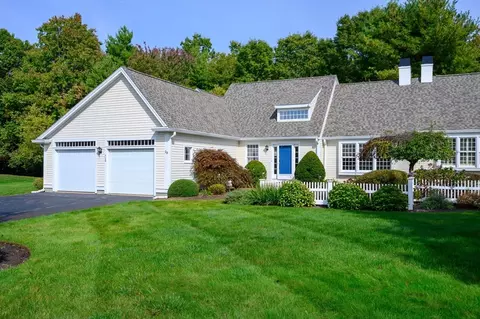28 Fieldstone Dr #28, Pembroke, MA 02359