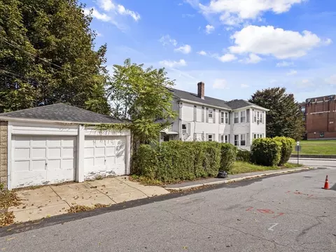 216 Providence St, Worcester, MA 01607 photo 23