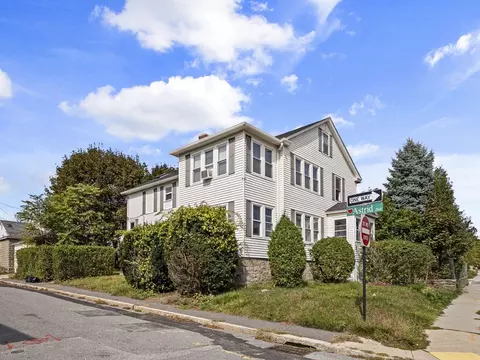 216 Providence St, Worcester, MA 01607 photo 21
