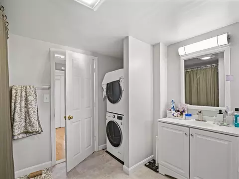 216 Providence St, Worcester, MA 01607 photo 17