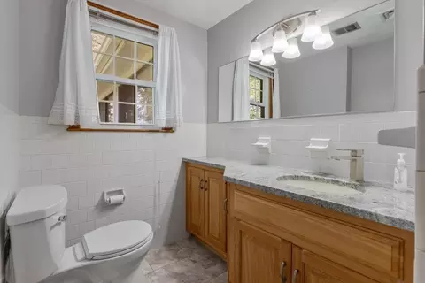 66 Gould St, Walpole, MA 02081 photo 22