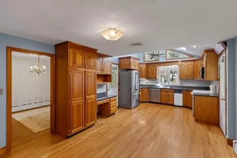 66 Gould St, Walpole, MA 02081 photo 7