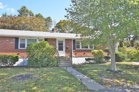 8 Robert Rd #R, Randolph, MA 02368