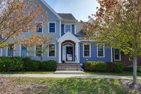 3 Townsend Rd #3, Hudson, MA 01749