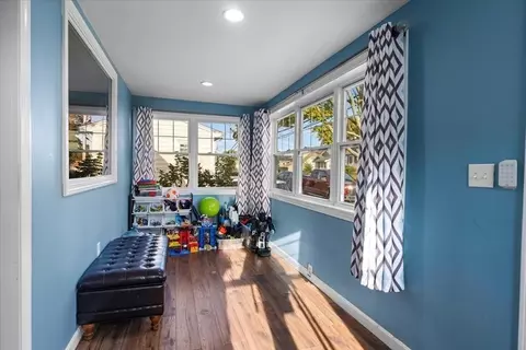 83 Edgemont Rd, Braintree, MA 02184 photo 6