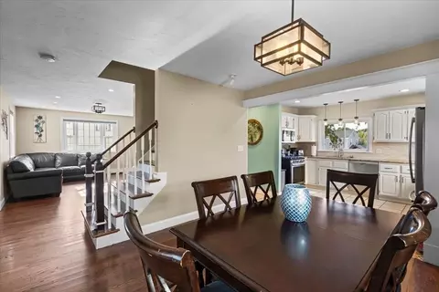 83 Edgemont Rd, Braintree, MA 02184 photo 12