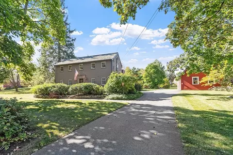 24 Fairbanks St, Harvard, MA 01451