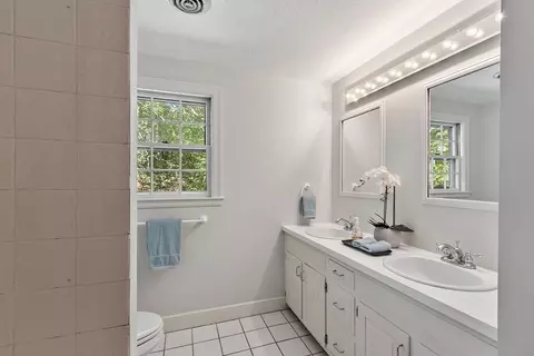 2 Partridge Hill Rd, Dover, MA 02030 photo 28