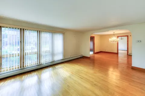 Living - 135 Orient St, Worcester, MA 01604 photo 2 of 3