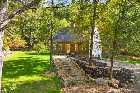 23 Harvard Rd, Bolton, MA 01740